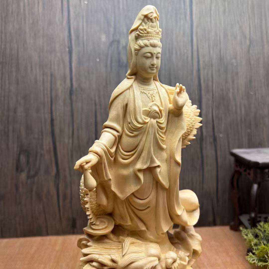 桧一杢彫り 龍上観音菩薩像